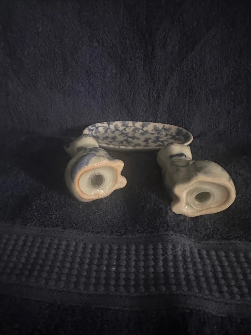 Vintage Andrea By Sadek Porcelain Cats Blue & White Salt/Pepper Shakers w/ Tray